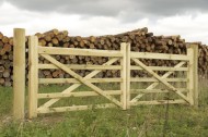 Gates 1800 mm x 1200 mm