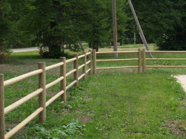 Round pole with 2 holes 120 x 1500 mm